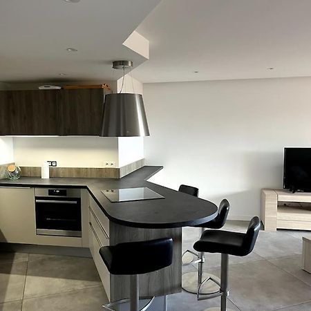 Appartement 2 Pieces Vue Mer, A Proximite De Tout Mandelieu エクステリア 写真